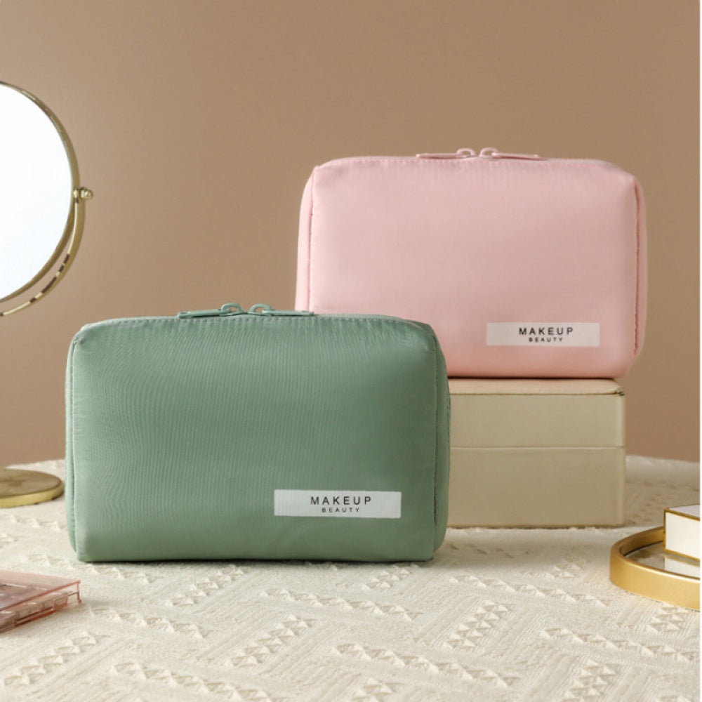 Ivy | Elegante en Ruime Reiscosmeticatas