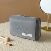 Ivy | Elegante en Ruime Reiscosmeticatas