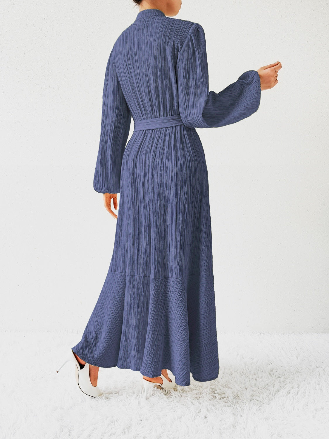 GWYNETH | Elegante jurk met lange mouwen en een stijlvolle strikceintuur