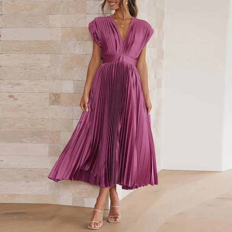Daliah - Elegante Maxi-jurk met V-hals en Speelse Plooien