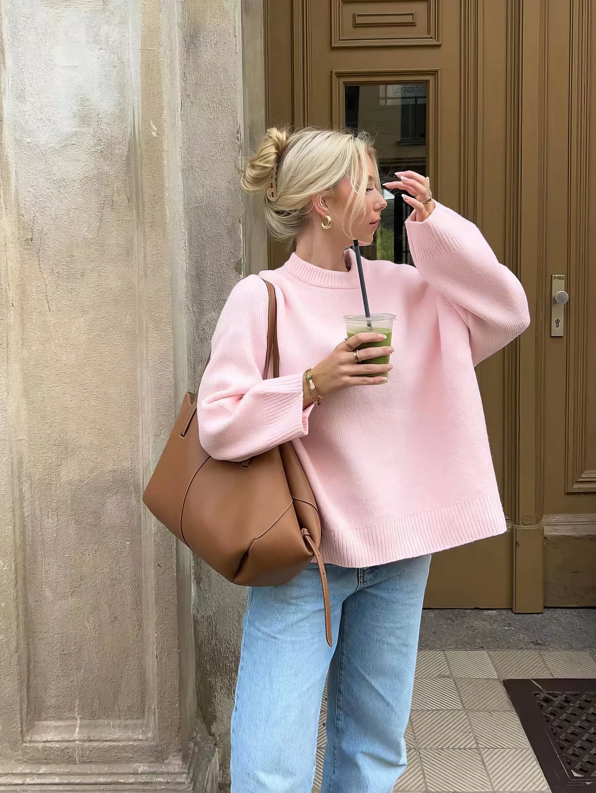 Debby Rose - Roze Sweater met Ronde Kraag Trendy
