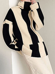 Amanda | Oversized Trui met Hoge Kraag en Blokkleuren