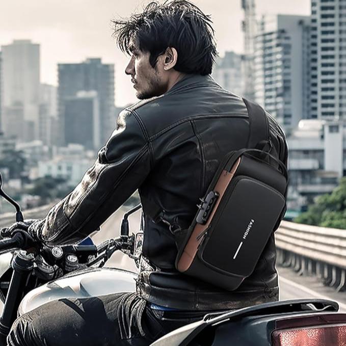 Ethan | Anti-Diefstal USB Crossbody Sling Reis Tas