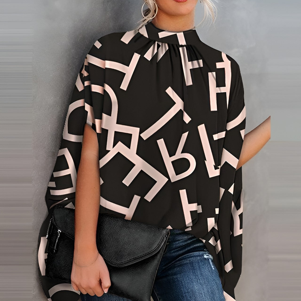 Mikha | Stylish Batwing Mouwen Blouse met Elegante O-hals