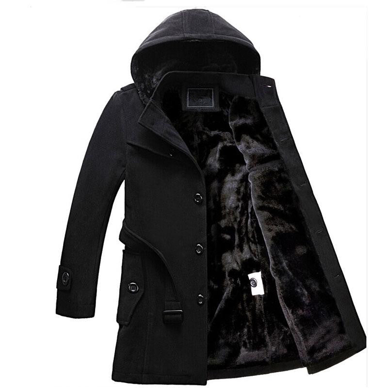 Maximus | Moderne Lentejas met Capuchon en Stijlvolle Knoopdetails
