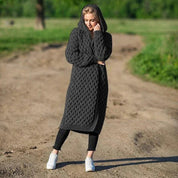 Eya | Lang gebreid Warm vest met capuchon
