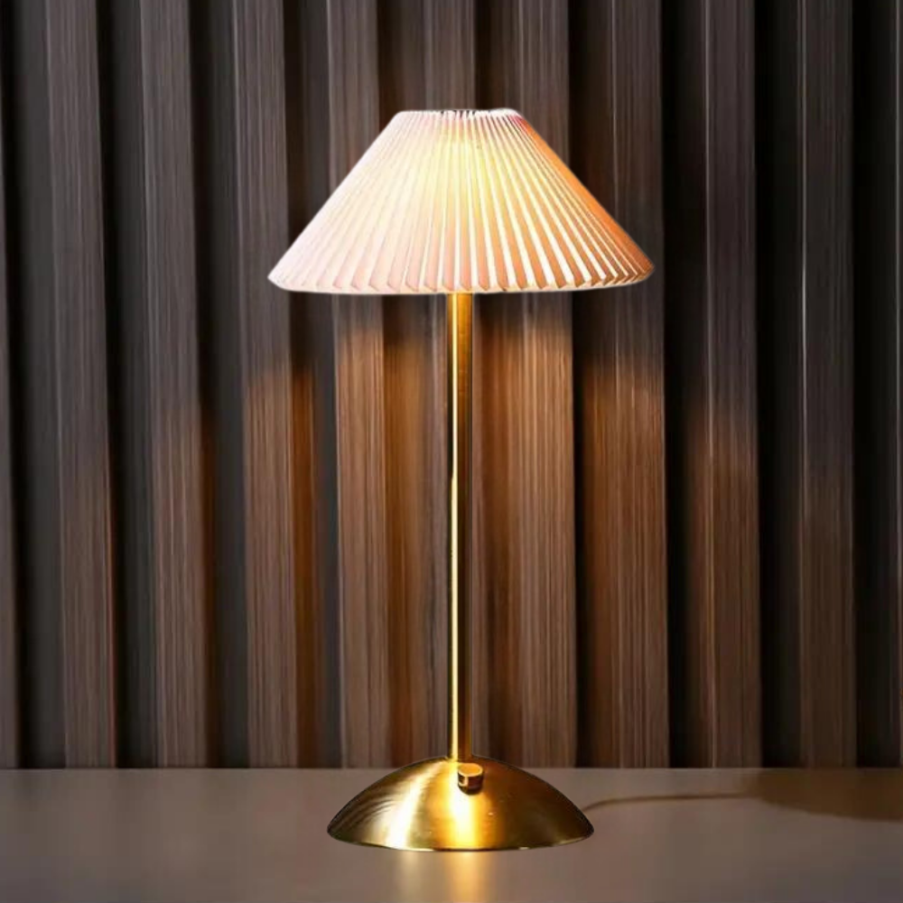 GlowCrest | Verfijnde Moderne Lamp voor Stijlvolle Interieurs