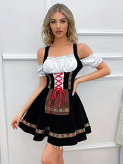 Dirndljurk met veter en geborduurd minischortje Oktoberfest 0