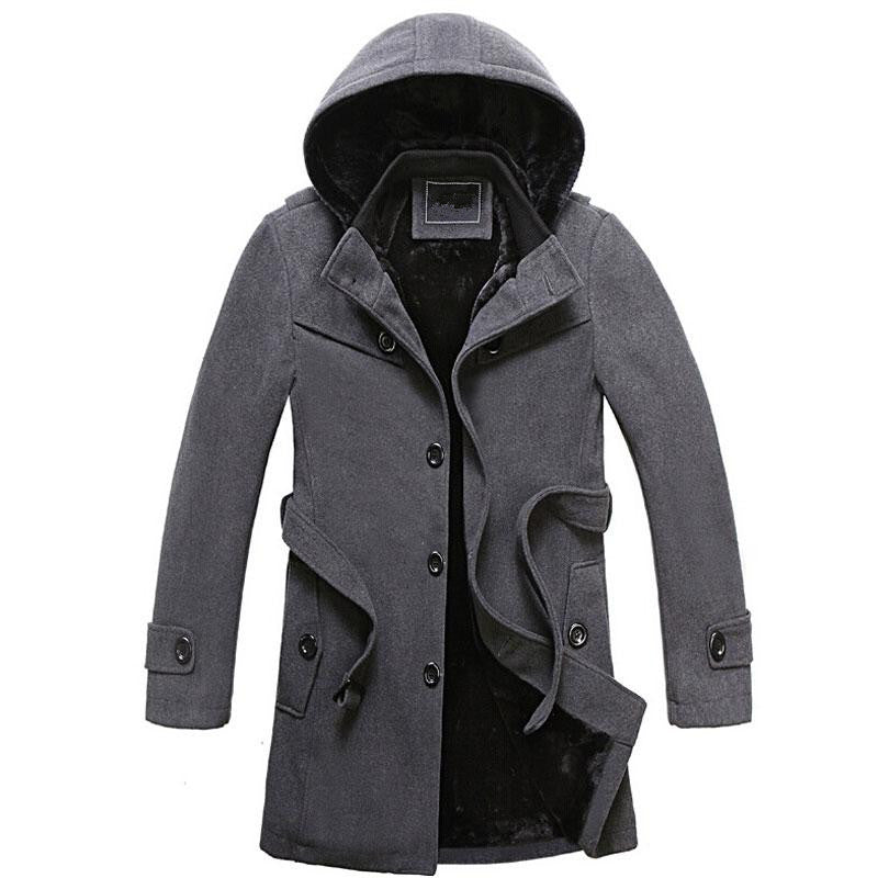 Maximus | Moderne Lentejas met Capuchon en Stijlvolle Knoopdetails