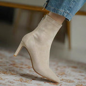 Zoë | Trendy Enkellaarzen – De Perfecte Finishing Touch