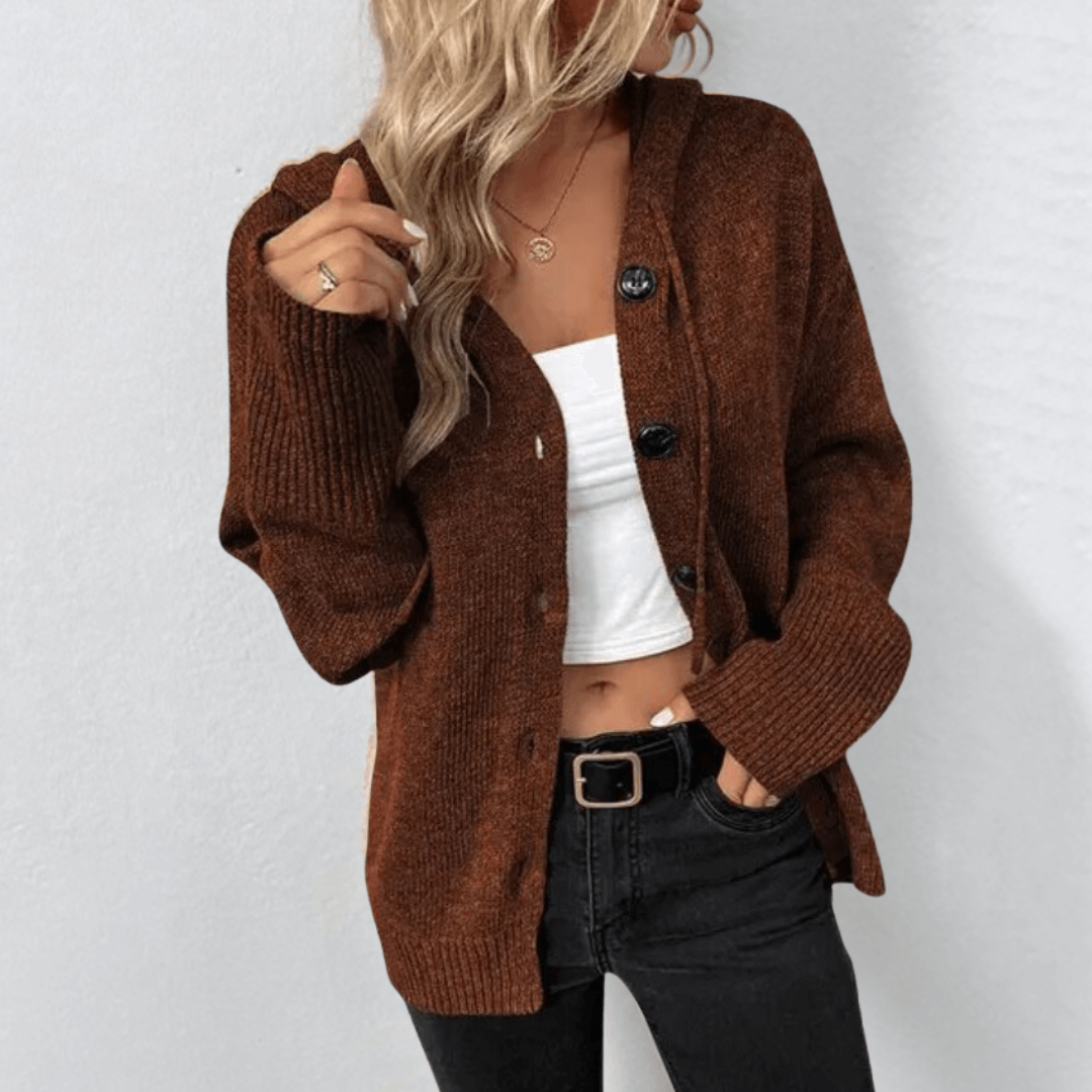Julie | Gebreid warm damesvest | Knoopsluiting 2