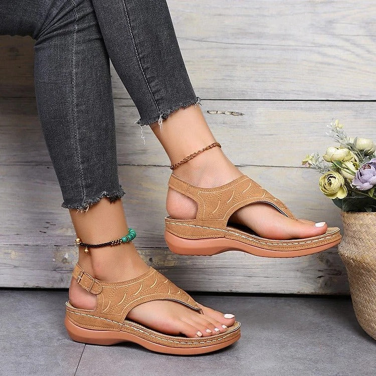 Orthopedische sandalen voor dames - verlichting van voetpijn 1