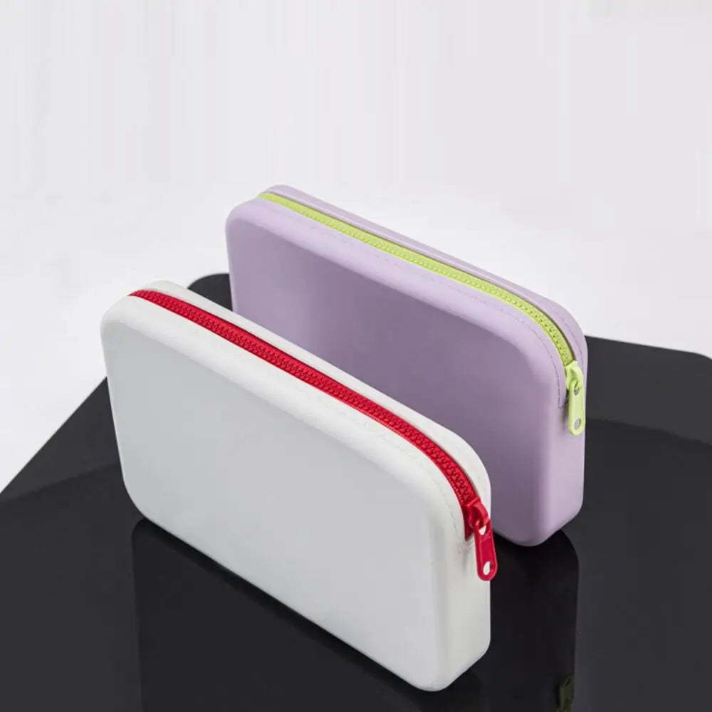 Alice | Grote Waterdichte Siliconen Make-up tas
