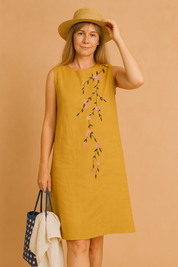 Sofia geborduurde zomerbloemjurk 1