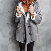 Amalie | Elegante Damesjas met Warme Haakknopen