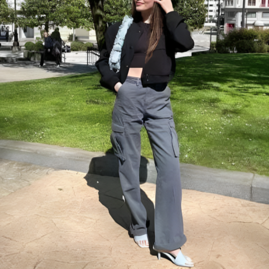 Mika | Trendy Verstelbare Cargo Broek voor een Stijlvolle Look