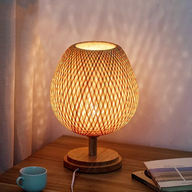 GlowCrest | Artistieke Tafellamp voor Gezellige Ruimtes