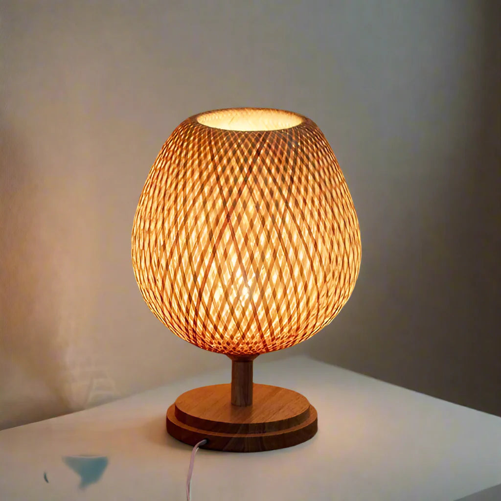 GlowCrest | Artistieke Tafellamp voor Gezellige Ruimtes