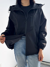 Winddichte regenjas voor dames met capuchon | Lange mouwen 8