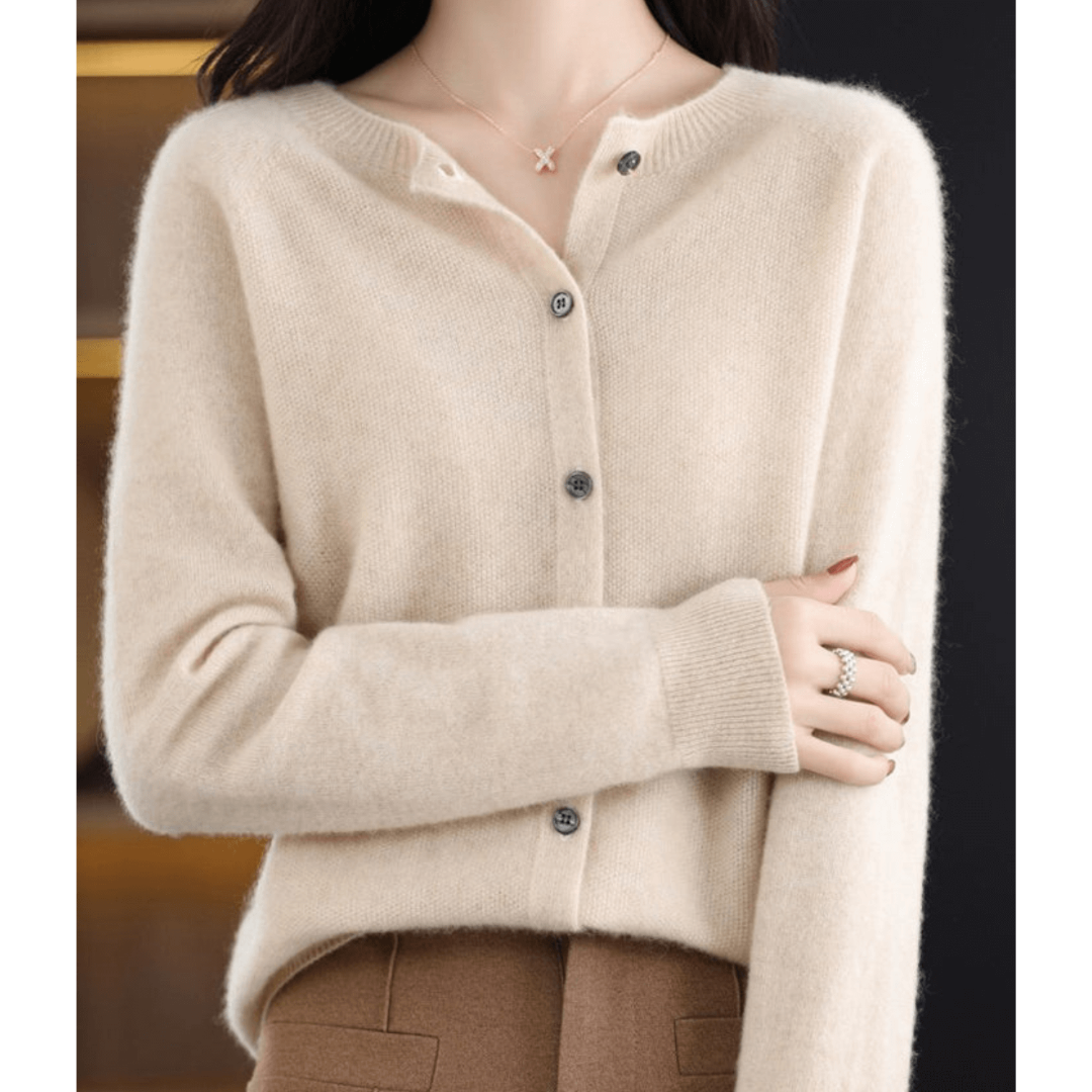 Zachte damescardigan met knoopjes | Warm 14