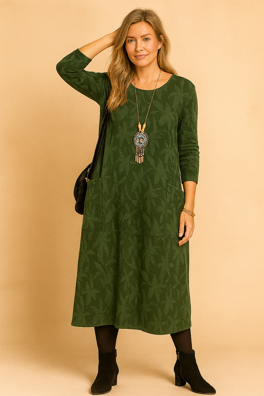 Groene midi A-lijn jurk met botanisch jacquardpatroon, lange mouwen en zakken