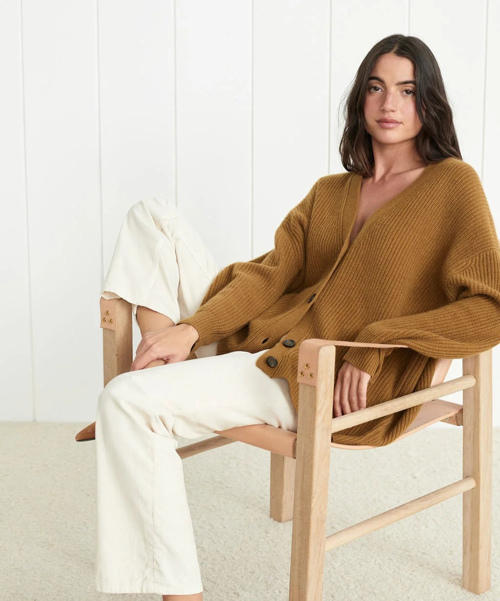 Amber | Warm lang vest met knopen