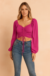 Fuchsia cropped blouse met lange pofmouwen en gerimpelde voorkant