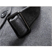 Maximus | Moderne Lentejas met Capuchon en Stijlvolle Knoopdetails